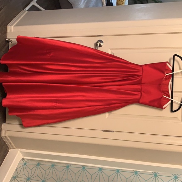Strapless Red Ballgown! - Picture 4 of 6